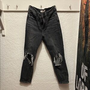 Madewell Black Distressed Boyfriend Jeans